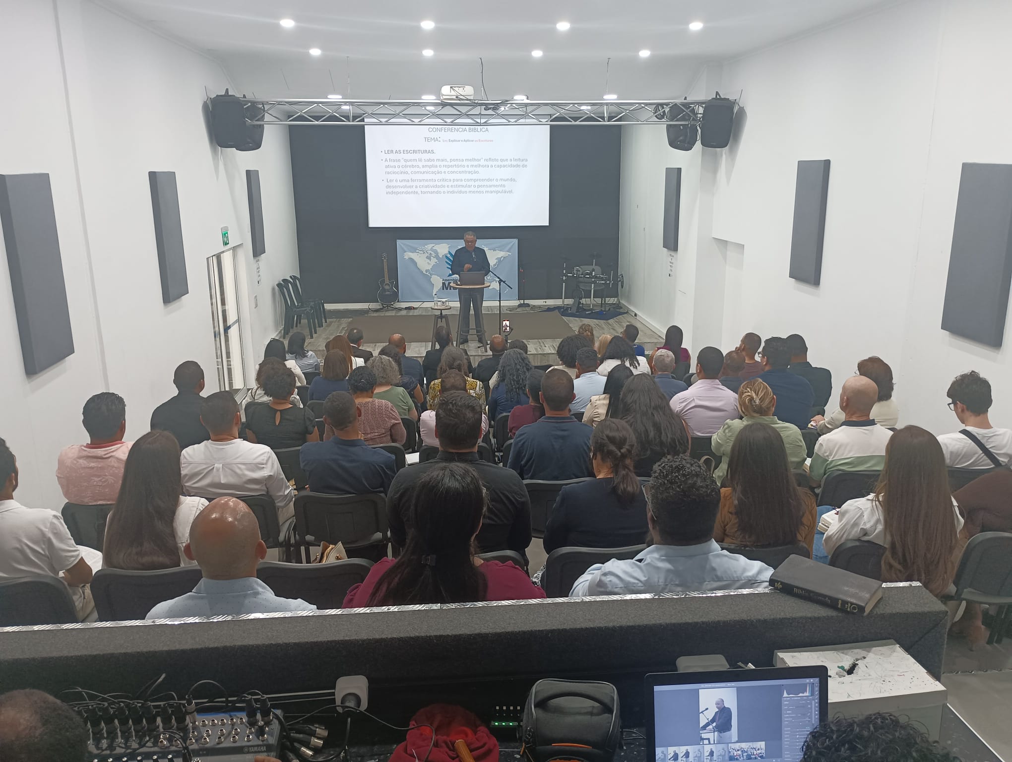6ª Conferência Bíblica repleta de partilha de conhecimento